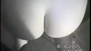 وقحة لبنانية تأخذ عمود عشيقها الثخين