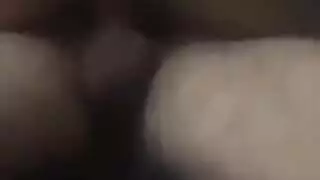 مصري يضرب عشيقته الألمانية بوضعية الكلب