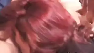 ممثلة إباحية مفلسة تمارس الجنس بقوة مع عميل دافع