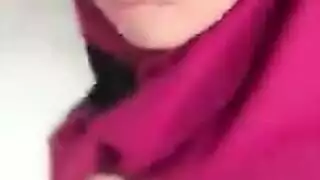 خيال قبلة عميقة: فتاة آسيوية وقضيب شرق أوسطي