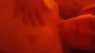 وكيل يأمر سمراء بتدريب مبتدئ بجنس عنيف