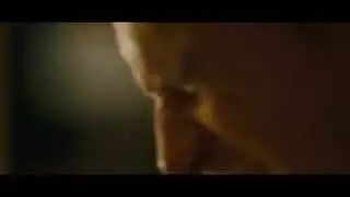 سكس نيك فوق السرير الام والنتها