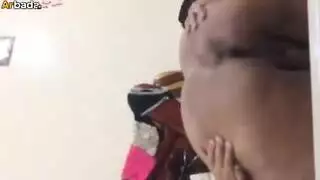 أم خليجية تشتهي كسها المبلول أن يُدمر بعنف