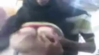 حفلة جنس بالمستودع: كاريم وصديقته يمارسان إباحية قوية