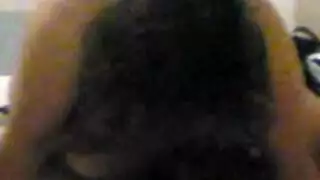 أخوات شابات في ثلاثي صريح مع قذف داخلي