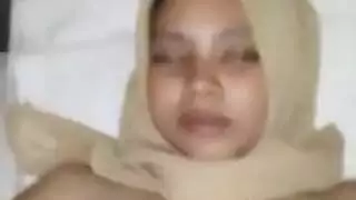 ليموزين البلغارية مثليه في الثلاثية