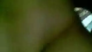 ينيكها بعد ما غدرها وهي نايمة