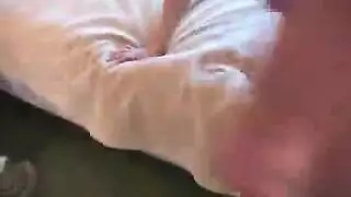 النجم العربية المثيرة غادة في فيلم تدفق السوائل