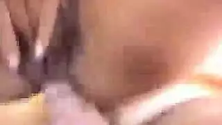 أفلام إباحية مثلية كاملة: سحاقيات مسترجلات في مشهد صريح