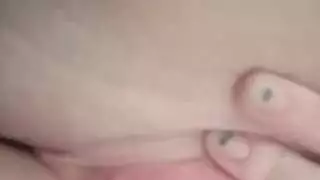 أول تجربة مع زب أسود كبير لفتاة خجولة