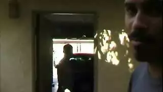 تحصل الفتيات القرنيات على جرعات يومية من هزات الجماع المفاجئة وتصفع ثدي بعضهن البعض قبل الحصول على الثلاثي