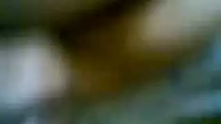 عربية جميلة ذات أثداء مثالية تأخذ ضرب شرجي