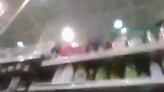 يصب ميني القضيب