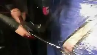 تمديد الحلق بقضيب عملاق مص عنيف