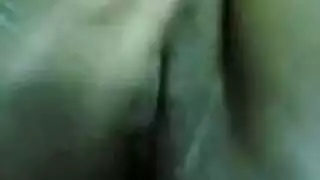 رحلة هِنْد الجنسية الجامحة: لا تستطيع كبح الحرارة