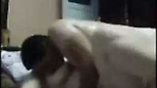 عاهرة إكس إكس إكس تُركَب وتُضرب بلا رحمة