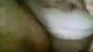 جمال غريب يصنع فيلم جنسي منزلي