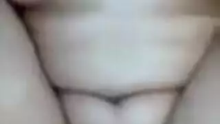 جنس شرجي شغوف: مضاجعة متناغمة وكلام جنسي حسي