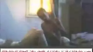 علاقة عائلية إباحية: ابن الأخ يضاجع عمته