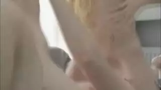 ثنائي شاب في علاقة جنسية مثلية مع نائب الرئيس لعق عميق