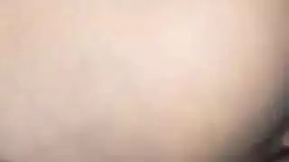 النيكه السريعه مع اختي ويجعلهاا تصرخ بينما زبي يمزق