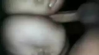 فتاة عربية تأخذه في مؤخرتها من صديقها فيديو إكس إكس إكس
