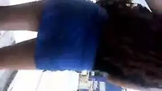 جنيات مثلية مثارة تمنحن مصًا مبللاً ثم تتبادلن قبلة فرنسية عميقة