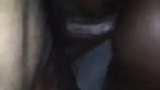 سمراء وقضيب أسود كبير: جنس شرج مكثف من الخلف