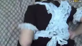 ضرب طيز جميلة سعودية وهي منبطحة