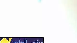 مص قضيب وجنس عنيف في الشارع العام إباحية عربية صريحة
