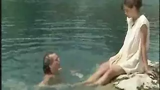 فيلم إكس إكس إكس يظهر أثداء طويلة ضخمة