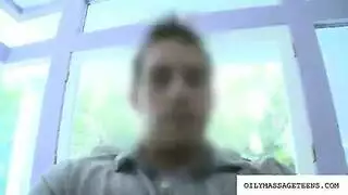 جنس عميق الحلق ووضعية الكلب مع آسيا كمال
