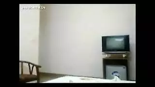عناق حميمي يتحول إلى نيك وجه قاسي