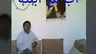 بورن شرجي خشن: يضرب مؤخرتها حتى تبكي