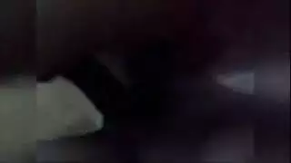 فيلم للكبار: عاهرة منهوكة تُضاجع بقوة وتحبه