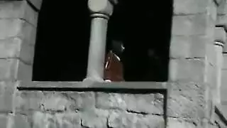 محاكاة سنو وايت الإباحية: الأمير يسحق مهبلها بقوة