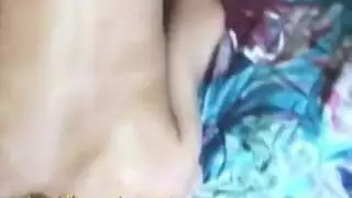 لا حاجة للمشاركة: بريانا بانكس تأخذ قضيبه الصلب بمفردها