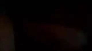 كلير هاربر تأخذ الدرع الأبيض