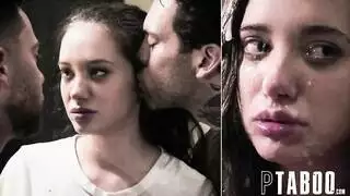 جيا بيج تحصل على جرعتها اليومية من الحركة الجنسية الصريحة
