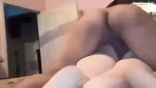 سكس طياز عربي الزوج ينيك مراته من طيزها وهي تصرخ من حلاوة النيك في الطيز
