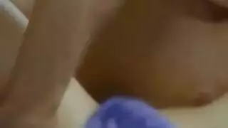نجمت التلفزيون الشهيرة بيرين سات في جلسة جنس تركية حميمية