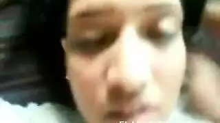 أول ظهور لعذراء ديسبية في جنس مزدوج كلا الفتحتين محشوتان ومتمددة