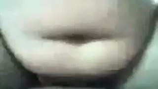  مراهقة يائسة تلهث على عمود سميك ثم تأخذه كله