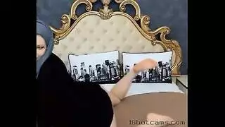 عرض كام ساخن صعب لسورية محجبة