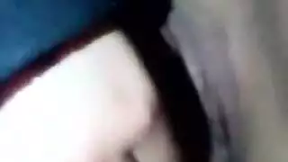 تستغل غياب زوجها وتتناك من الحدائقي