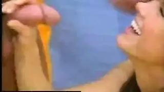 اختراق عميق: كس مليء بقضيب ضخم