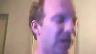ستيلا كوكس تتحكم كزوجة أب داربي الجديدة في فيلم إباحي صارخ