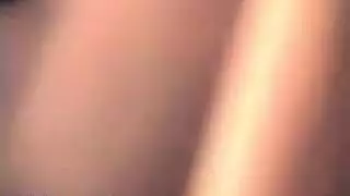 فتاة مراهقة ذات ثديين كبيرين تلمس نفسها لمشاهدة إكس إكس إكس مجاني