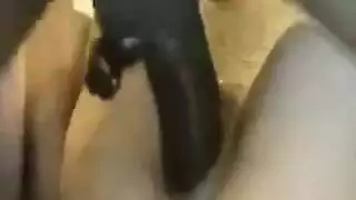 قيغور ممتلئة الجسم وحبيبها الأسمر في إباحية حميمة