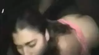 ضعف المتعة: مشهد سكس سحاقي مثير بين منى وشيماء